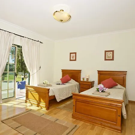 Villa Joao Paulo *